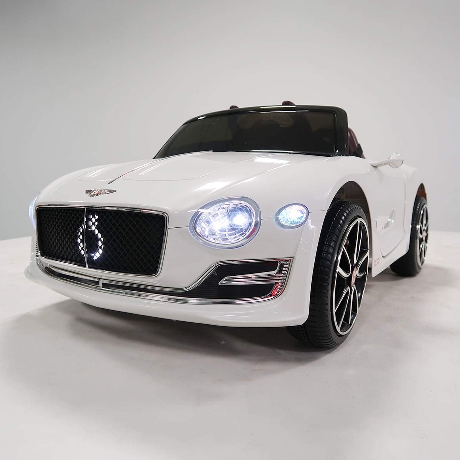 CIPACHO 12 V Powered Ride On Car, Licensed Battery Electric Car for Kids, Longer Playtime, Luxury Ride on Toys, White CIPACHO 12 V Powered Ride On Car, Licensed Battery Electric Car for Kids, Longer Playtime, Luxury Ride on Toys, White