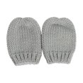 thumbnail image 4 of Conjunto de gorro y manoplas unisex para bebé: punto cálido para niños y niñas pequeños Winter Wonderland, 4 of 7
