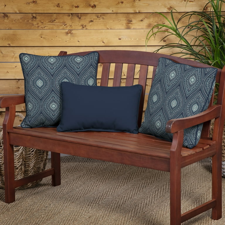 Better Homes & Gardens 20 x 20 Blue Medallion Polyester Outdoor Throw  Pillow (1 Piece) 