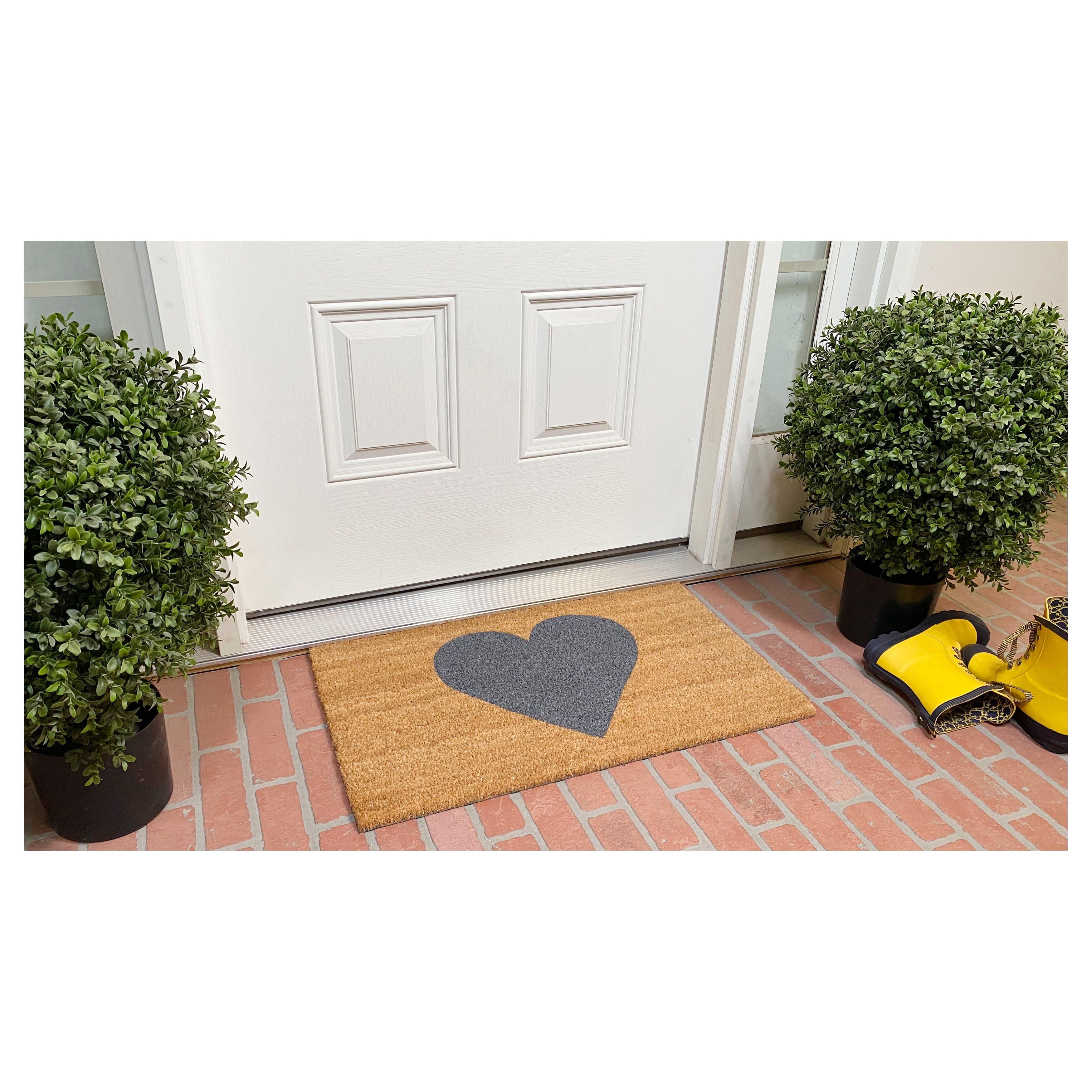 Calloway Mills Gray Heart Doormat, 24" x 48"