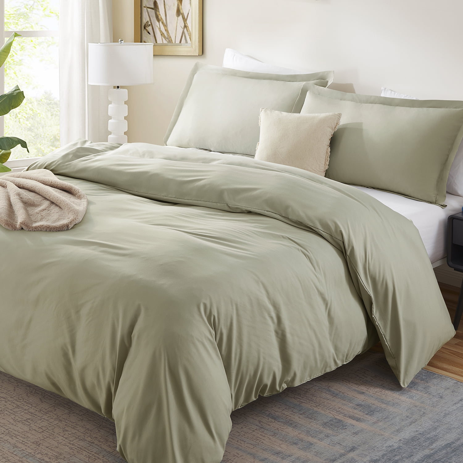 LammaLoe California King Duvet Cover Set, Luxury Microfiber Bedding Sets with 2 Pillow Shamss, Sage Green