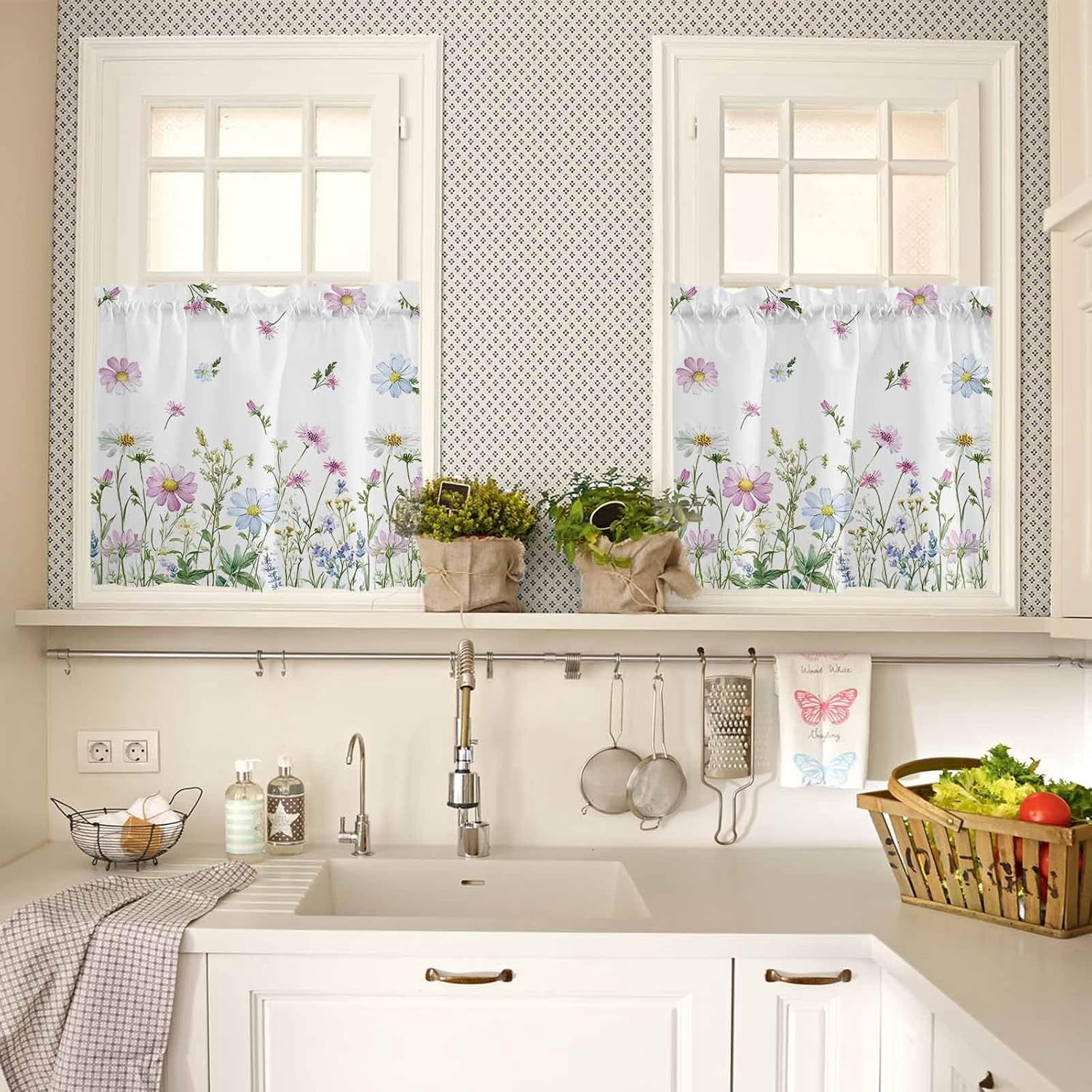 Flower Green Kitchen Curtains, Blue Pink Daisy Wildflower Floral Botanical 3-Piece Kitchen Curtain Valance and Tiers Set 36 Inch Length, Rod Pocket Half Window Curtains for Cafe Living Room Bathroom