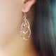 thumbnail image 5 of Sonducket Pendientes trenzados para mujer, pendientes elegantes de hoja hueca, decoración portátil, regalos, joyería para novia, cumpleaños, boda Ropa, zapatos y accesorios Miscelánea Plata Sonducket PS6950-02, 5 of 5