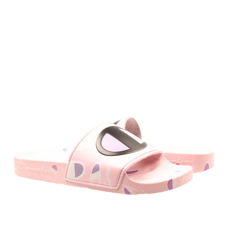 Big kids champion deals slides