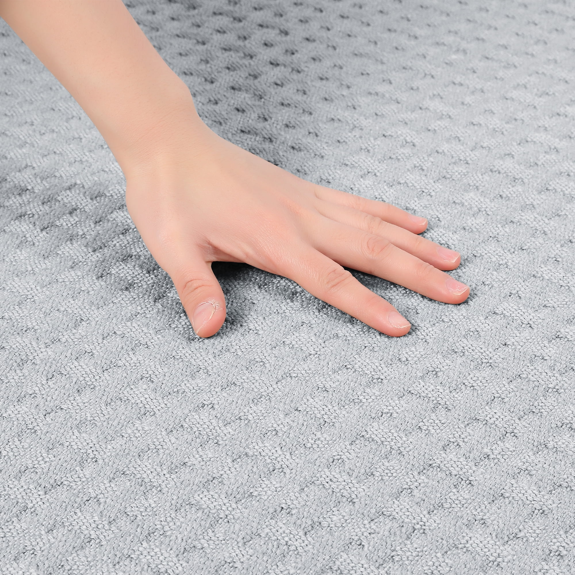 Unique Bargains Weaving Pattern Soft Absorbent Bath Mat Light Grey 16" x 24"