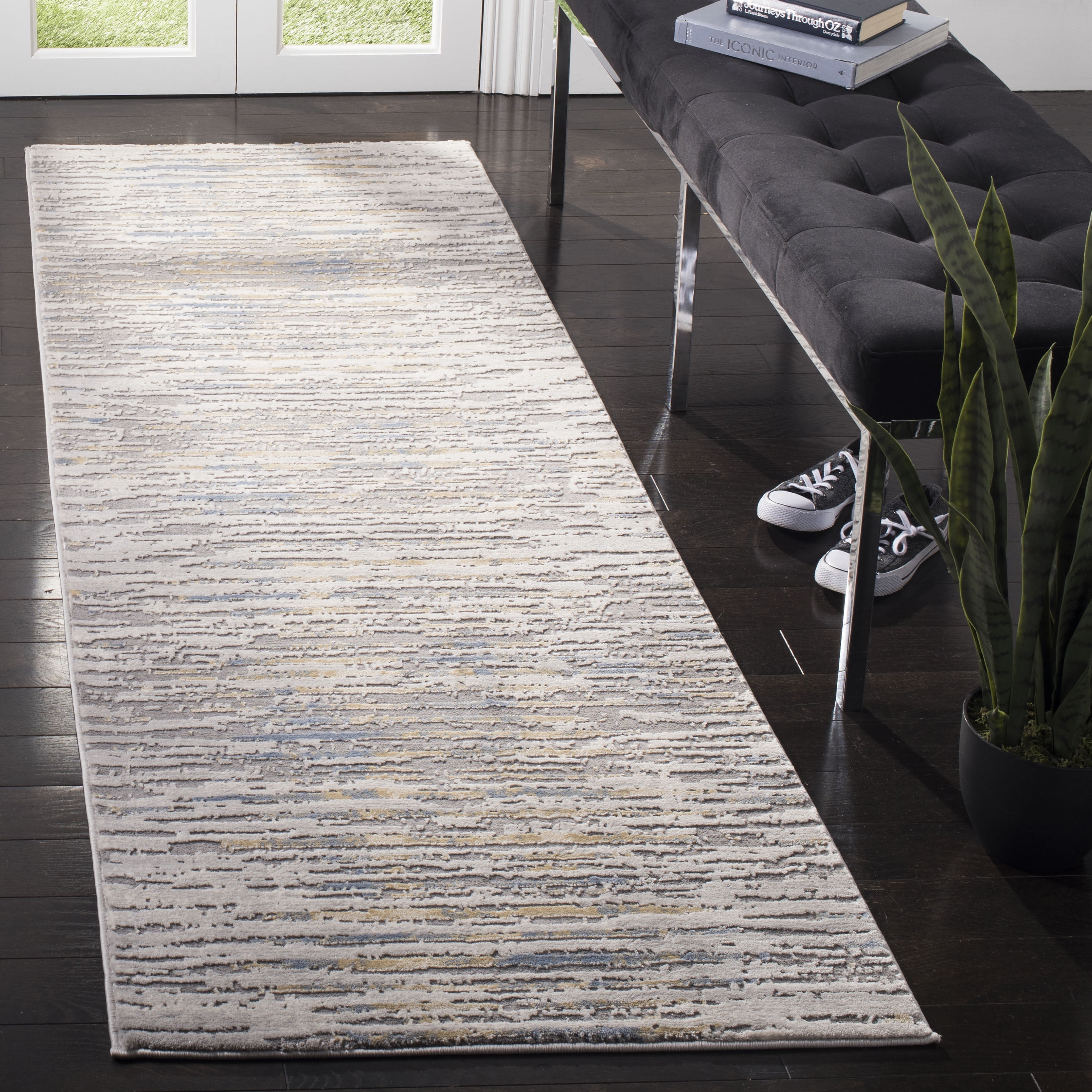 Safavieh Meadow Collection MDW171F Modern Abstract Area Rug 6'7 x 9' Grey 