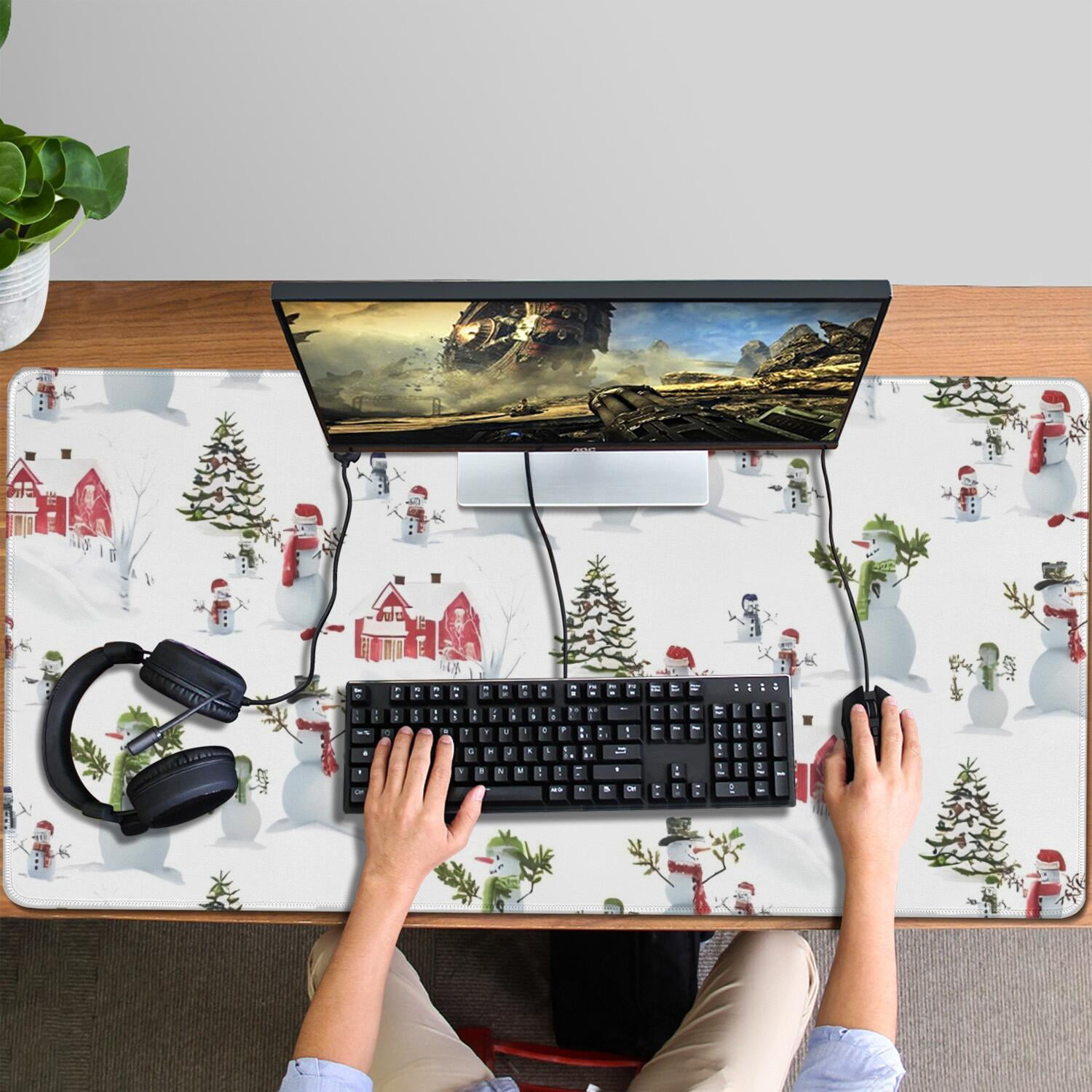 Long Mouse Pads for Desk,White Christmas Snowman Pattern Desk Mats on Top Of Desks, Desk Mouse Pad Extra Large with 3mm Non-Slip Base and Stitched Edge for Gaming,Office,Work,Home 47.3x23.6in