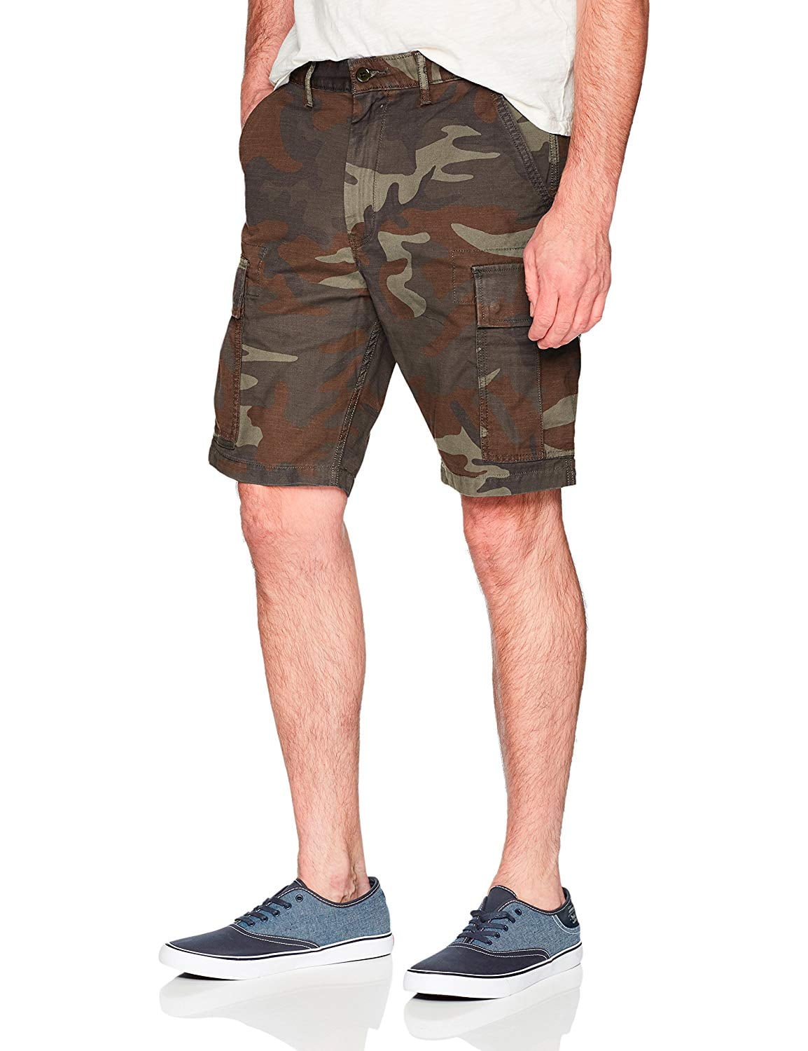 camo levi shorts