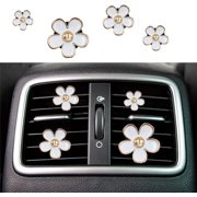 Flower Car Air Fresheners Vent Clips, 4Pcs Cute Car Vent Clips,Daisy Flower Car Accessories Air Freshener Clips Dashboard Decorations,Car Vent Clips Decor Interior for Girls Women