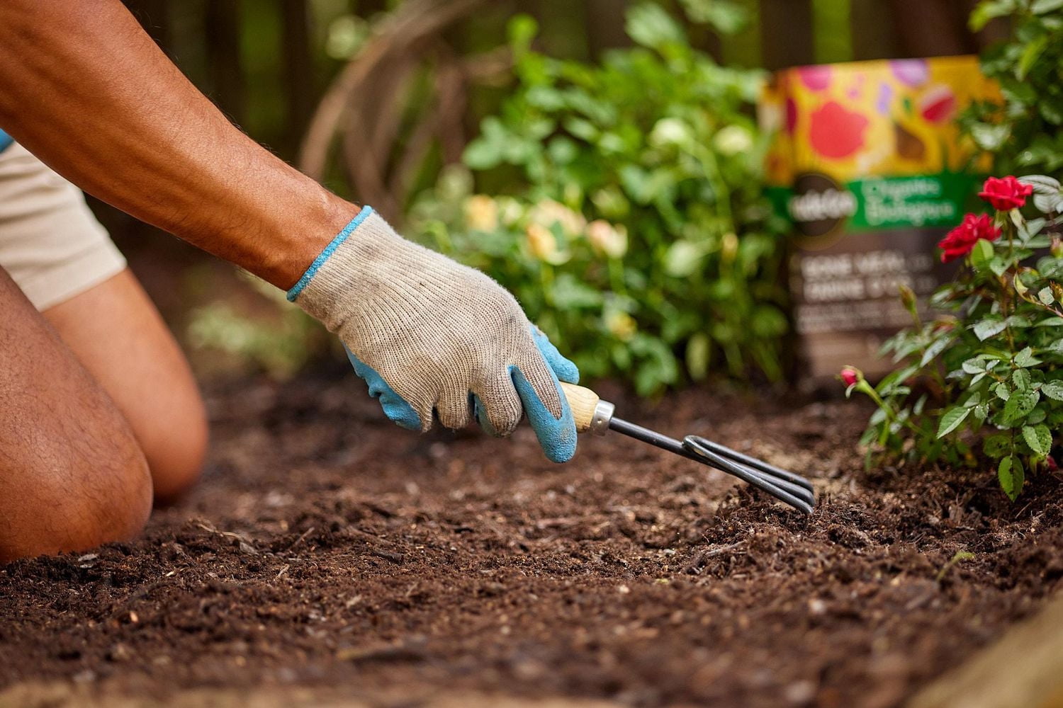 Miracle-Gro Organics Bone Meal 4-10-0 1.36kg, Bone Meal 4-10-0 1.36kg