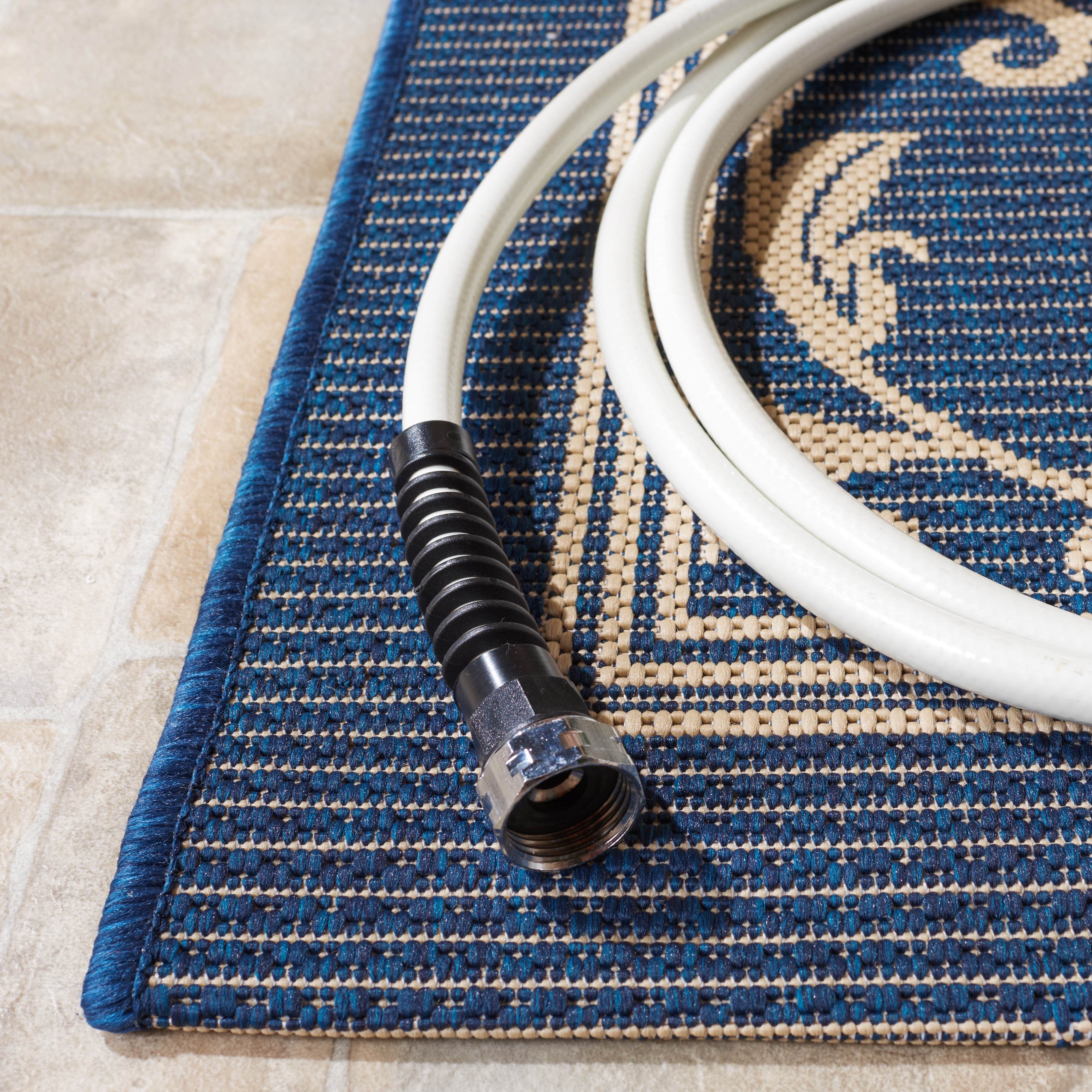 Safavieh Courtyard Nanda Botanical Indoor/Outdoor Runner Rug, Navy/Beige, 2'3" x 10'