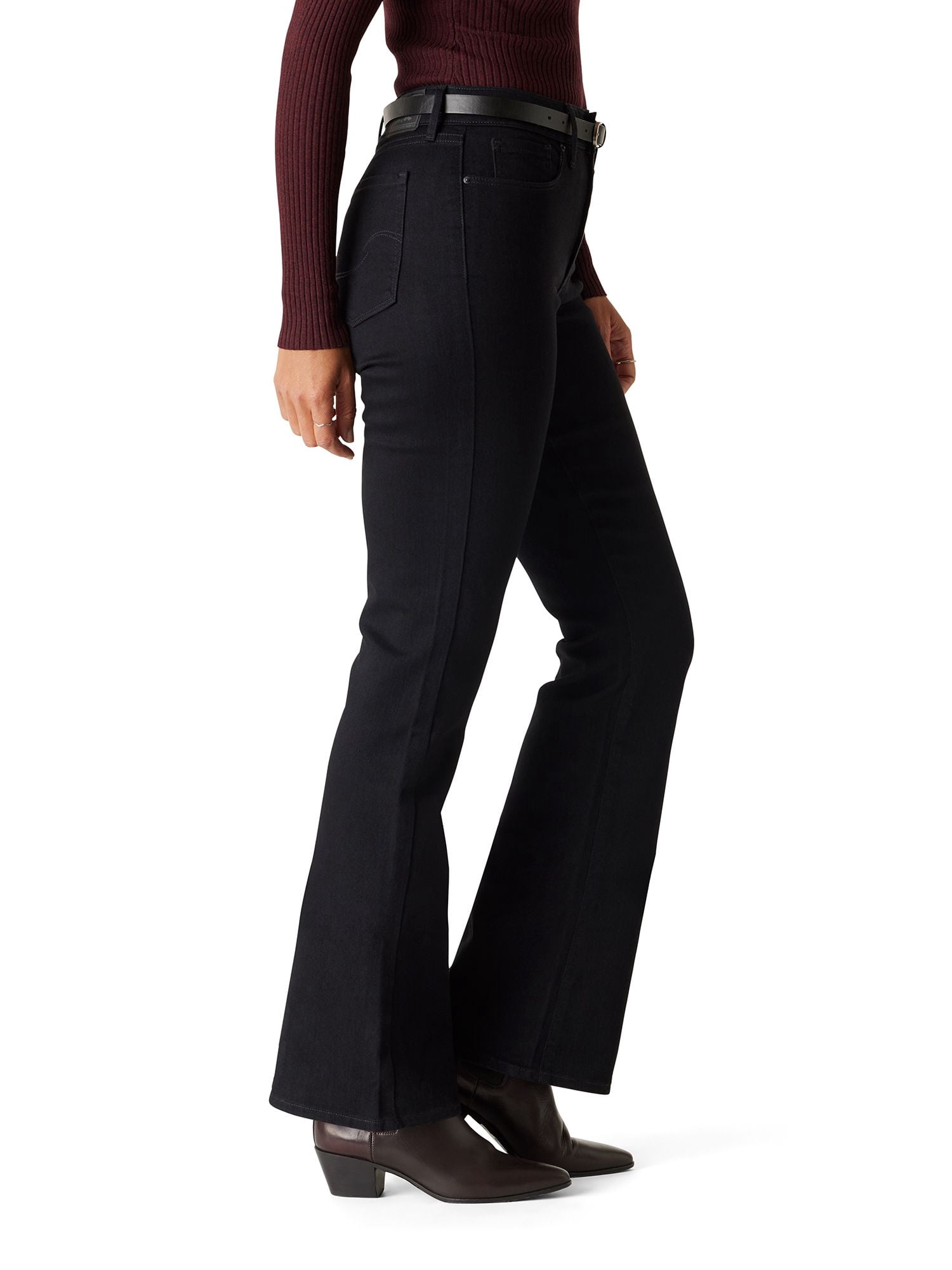 Levi Strauss Signature Women's and Women's Plus Mid Rise Slimming Bootcut Jeans, Sizes 2-26