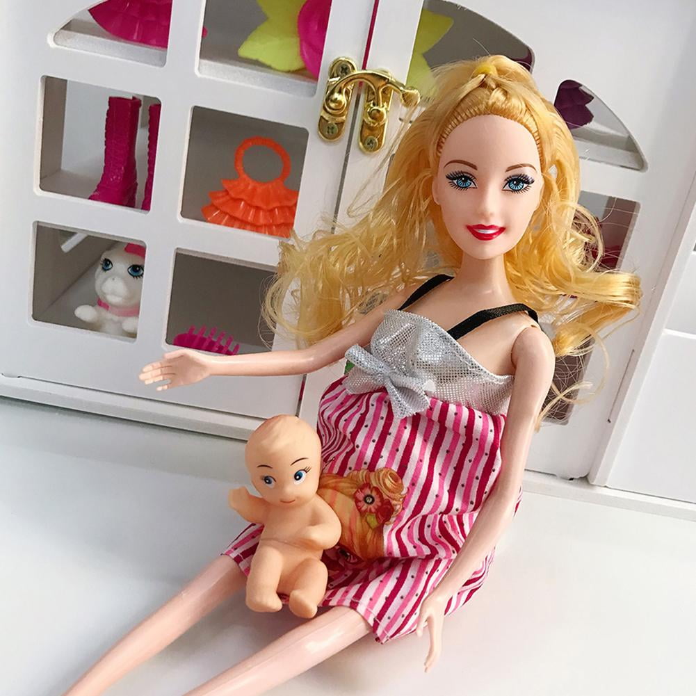 Mothers doll. Fashion Corner Mommy Doll.
