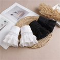 thumbnail image 4 of Conjunto de cuenco de mano estilo Lolita de encaje negro de varias capas para otoño e invierno, suéter de punto para mujer, guantes y mangas falsas, 4 of 5