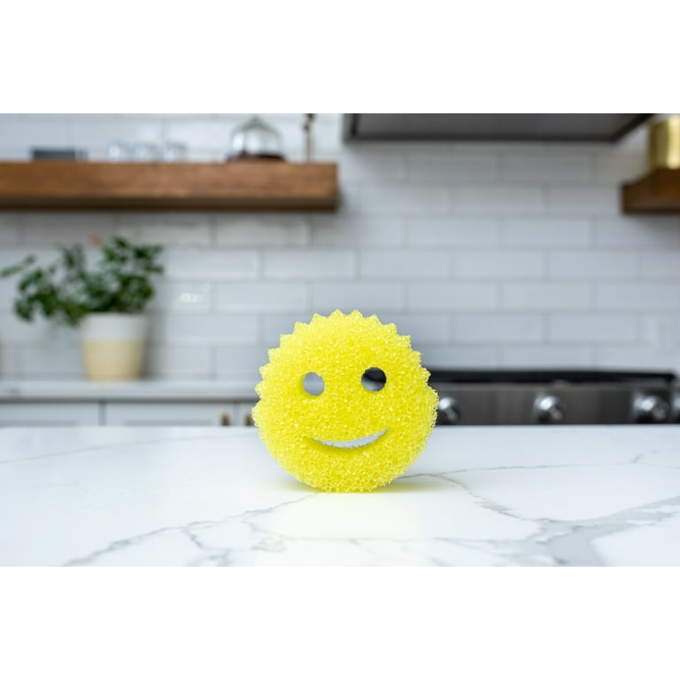Scrub Daddy Original Multi-Pack 4ct Sponges, You Control Your Scrubbing  Power! Scrub Daddy’s FlexTexture® Foam is Firm in Cold Water for Tough