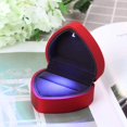 thumbnail image 1 of Caja de anillo LED en forma de corazón de terciopelo para boda, compromiso, día de San Valentín, (rojo), 1 of 2