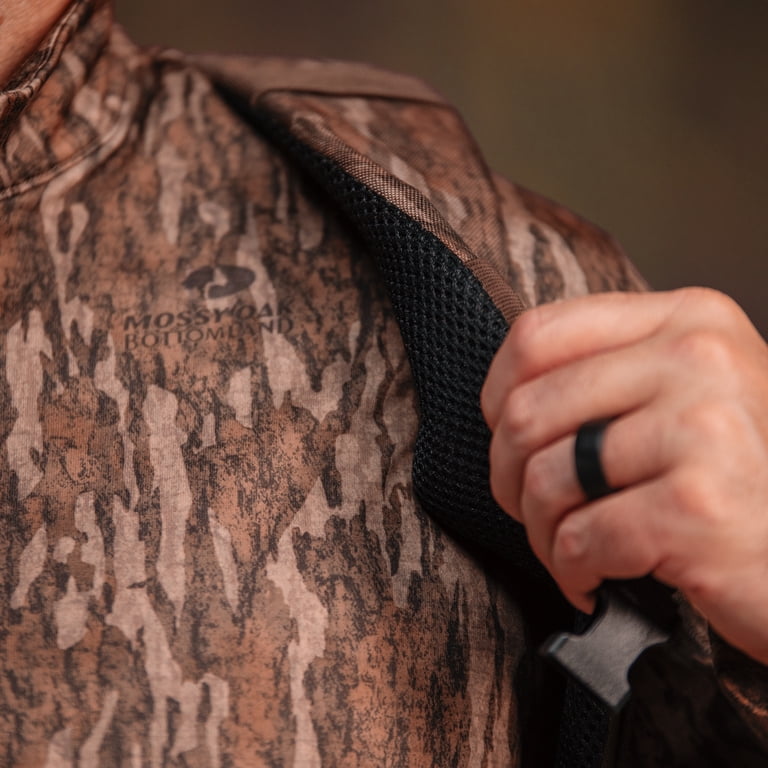 Mossy Oak 20L Hunting Backpack, New Bottomland Camo photo 7