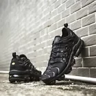 L+ Nike Air Vapormax Plus TN Black men's running shoes