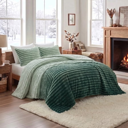 Regency Heights Twin/Twin XL Size Comforter Set Fluffy Ribbed Plush Comforter Set 2-Piece Bedding Set Green Ombre