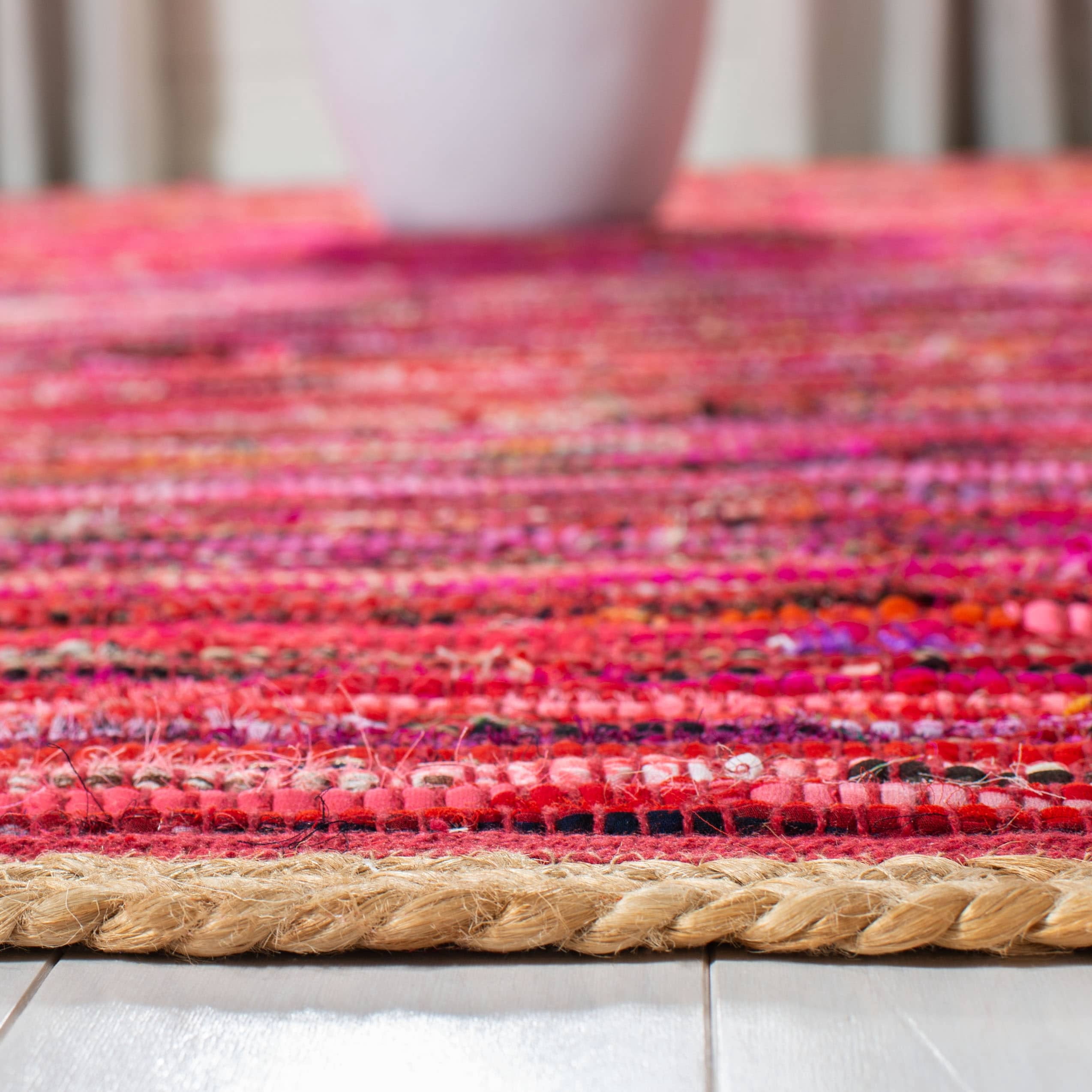 SAFAVIEH Montauk Rowland Abstract Striped Area Rug, Red/Natural, 8' x 10'