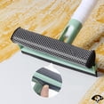 thumbnail image 3 of Escobilla de goma para lavado de ventanas con agarre antideslizante, hoja ancha para cubrir áreas grandes, mango de doble propósito, perfecta para limpiar espejos de ducha y paneles solares, 3 of 3