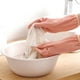 thumbnail image 4 of Guantes para lavar platos | Guantes de cocina impermeables de PVC con forro polar | Guantes de goma antideslizantes y duraderos para lavar platos, lavar la ropa y usar en el baño | Paquete de 2, 4 of 6