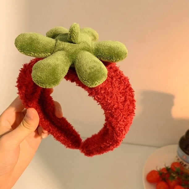 Diadema adorable y versátil con forma de fresa: ideal para fiestas, disfraces, accesorios de fotografía, lavarse la cara y maquillarse. Suave y cómoda para peinar.