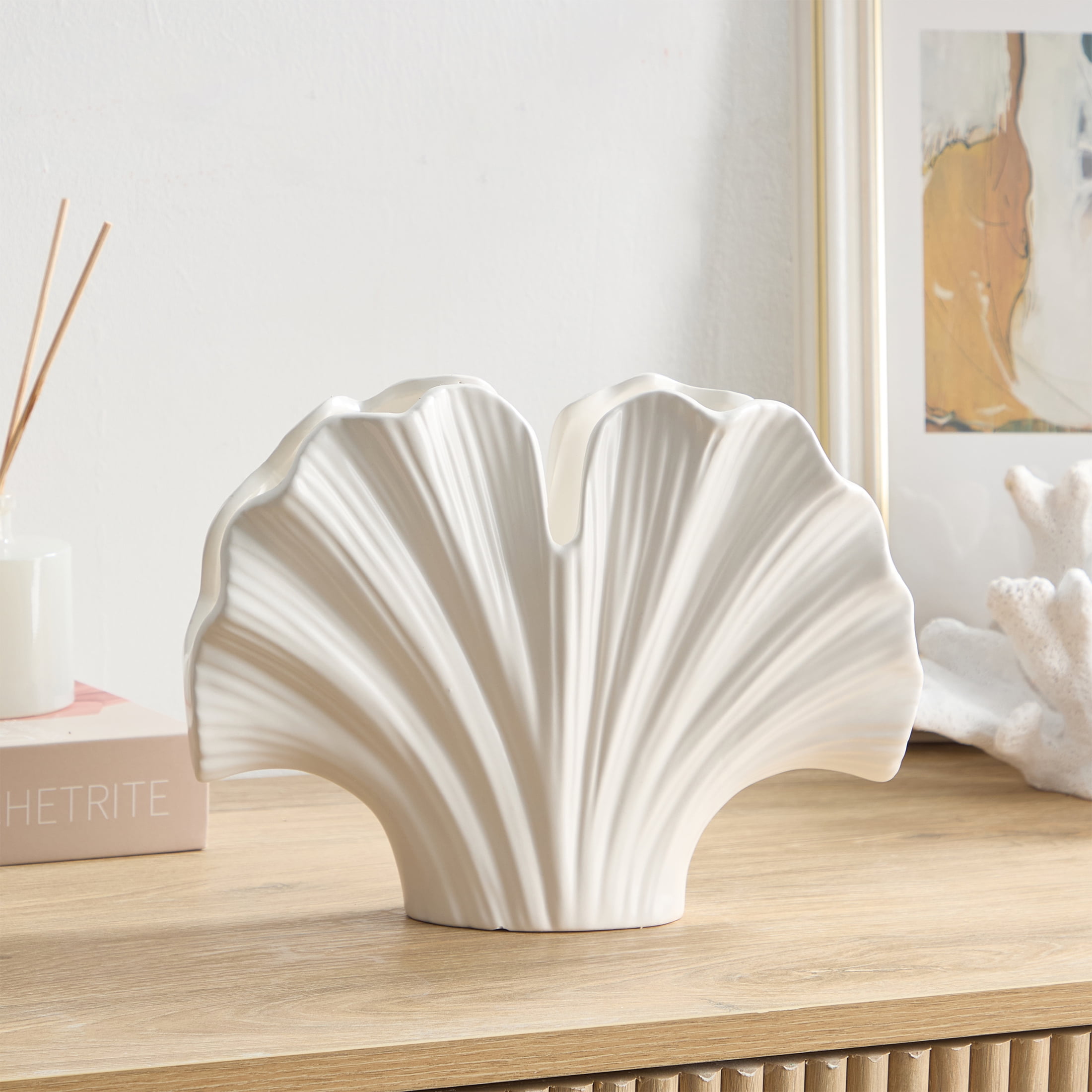Home Decor Collection White 7" Ceramic Shell Vase