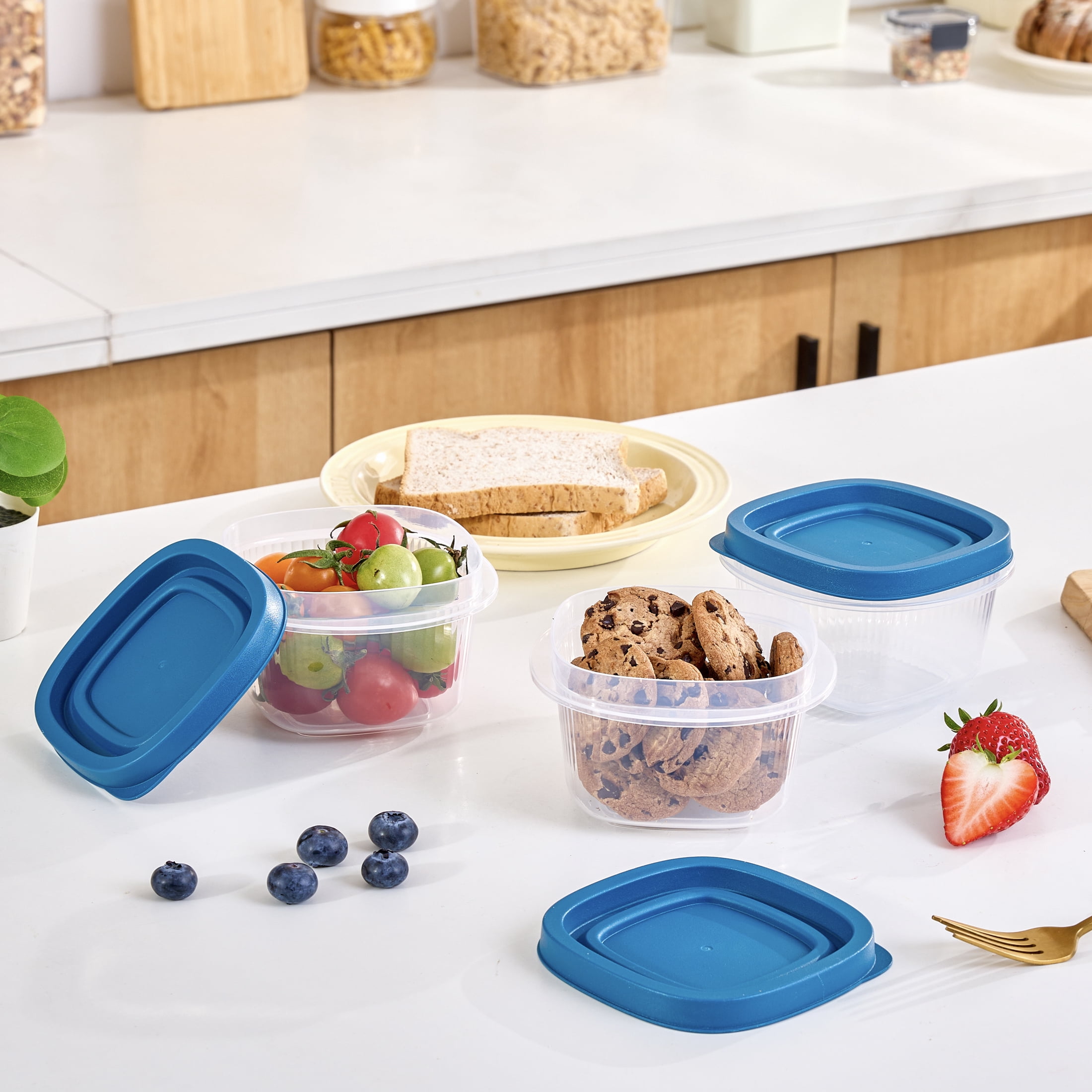 (4 pack) Mainstays Reusable Food Storage Container, Small Square, Plastic, 3-Pack, 3 Containers with Lids, 2 Cups, Ideal for Snacks and Fresh Ingredients
