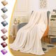 thumbnail image 1 of Manta multifuncional cálida y difusa suave - Funda de franela para siesta de verano - 70x100cm/27.55x39.37in - Acogedora manta de sofá cama lavable a máquina - 7 colores - 100% poliéster - Ligero, 1 of 5