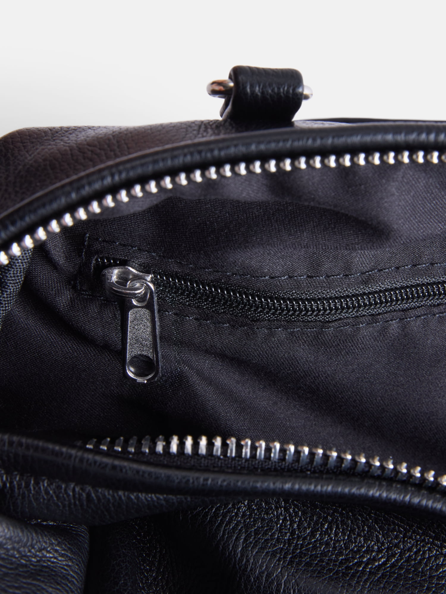 No Boundaries Women's East West Bowler Handbag, Black