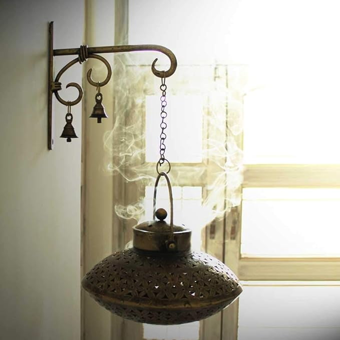 Wgloryind Antique Iron Degchi Doop Stand & Tealight Candle Holder for Home Decor | Degchi Style Incense Dhoop and Tealight Holder Size : Degchi L9 x W9 X H8.5 | Bracket L8 X W1 X H8 INCHES