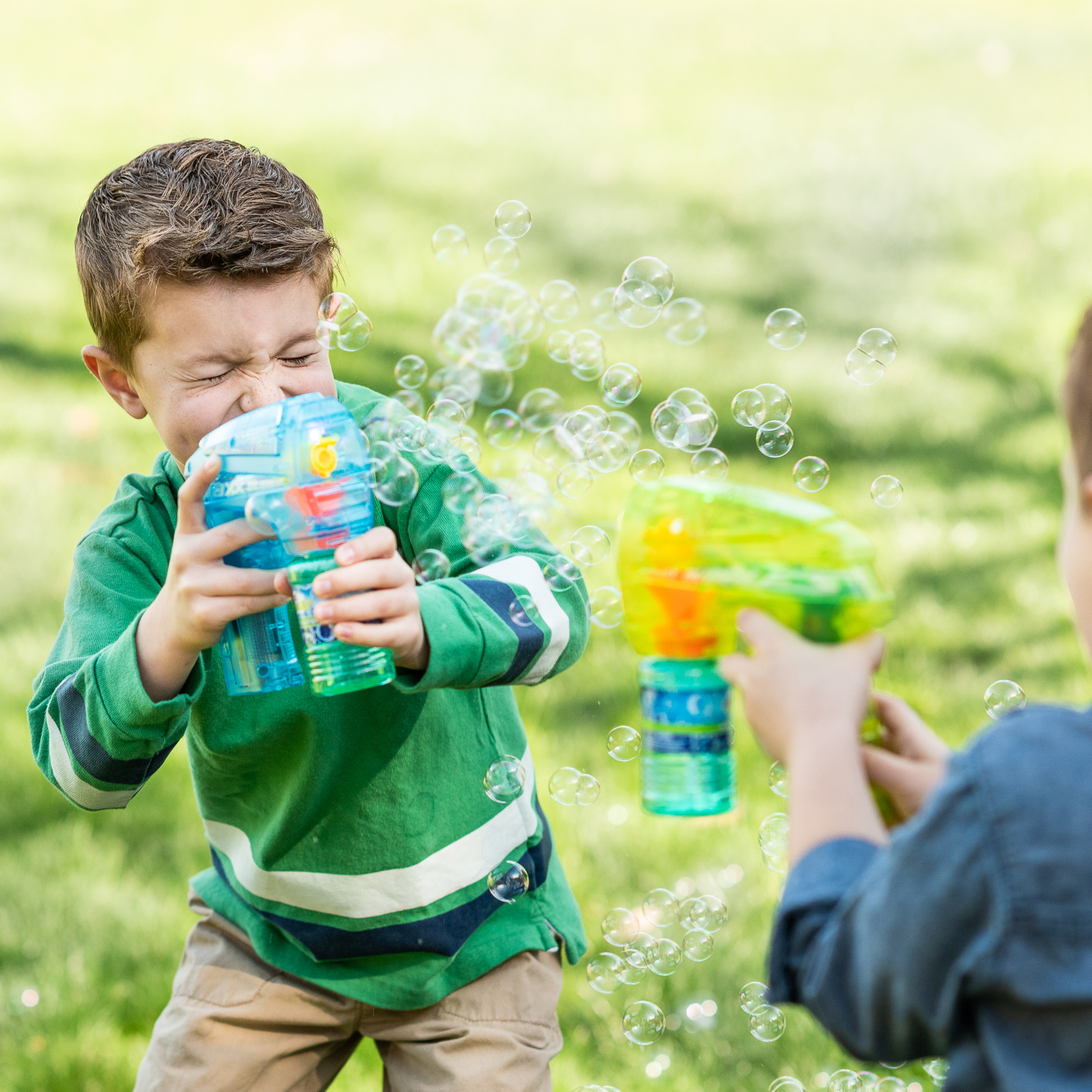 Maxx Bubbles Bubble Party Pack with 2 Blasters, 16oz Refill, and 24 Sidewalk Chalks for Ages 3 and Up