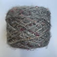 thumbnail image 1 of Xiao Hua Hilo acrílico de felpa suave y elegante para hacer pelo de muñecas, tejer a ganchillo y fieltrar con aguja | Bobinas de pelo rizado de lana de oveja cardada, mecha (100 g, A21), 1 of 4