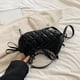 thumbnail image 5 of Likrtyny Bolso Hombro para Mujer Bolso Bandolera Acolchado Cuero PU Bolso Con Pajarita (Negro), 5 of 9