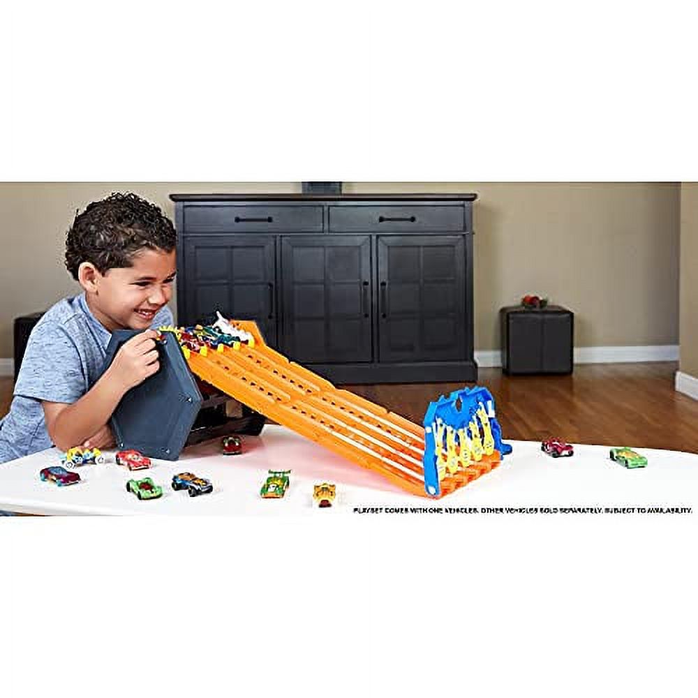 Hot Wheels Roll Out Raceway 5-Lane Track Set photo 8