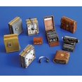 thumbnail image 1 of Plus Model 1:35 German Radio Set w/ Enigma Resin & Gypsom Diorama Accessory #249, 1 of 1