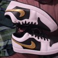 thumbnail image 1 of Jordan Jordans, 1 of 4