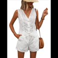 thumbnail image 2 of Conjunto de 2 Piezas con Bordado Floral y Ojales para Mujer, Pantalones Cortos de Verano, Chaleco Abotonado, Elegante e Informal para Vacaciones. M, 2 of 9
