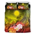 thumbnail image 3 of Juego de cama personalizado Islas Marshall - Ballena jorobada con tropical, 3 of 6