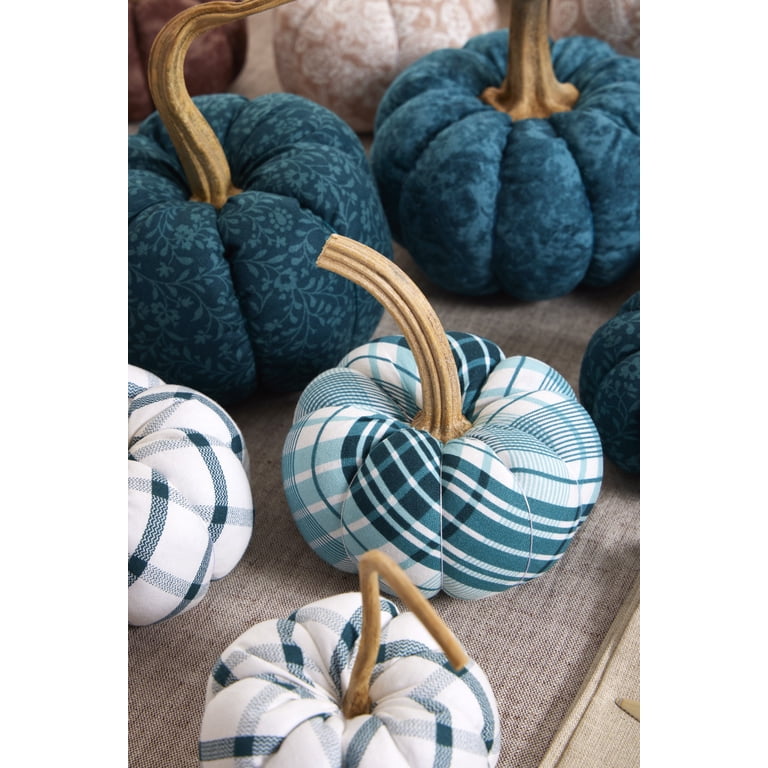 Waverly Inspirations Teal Cotton Fabric Bundle 21x18 inches, 5 Pcs