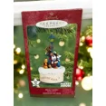 thumbnail image 3 of 2001 Merry Carolers (Mickey Mouse), 3 of 4
