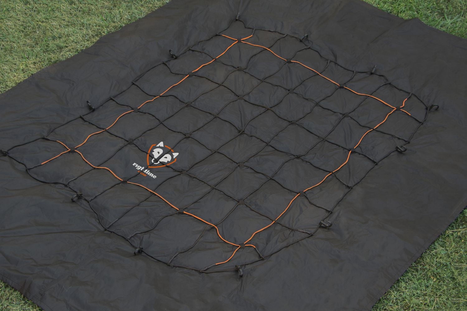 Rightline Gear Truck Bed Cargo Net with Built-In Tarp