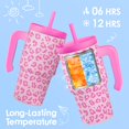 thumbnail image 4 of Vaso para beber SANDJEST Kid de 20 oz con mango aislante, color rosa, 4 of 7