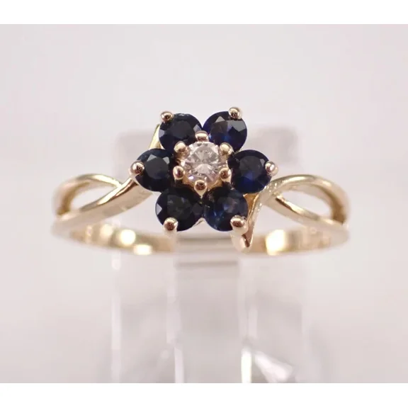 2.00Ct Round Cut Simulated Blue Sapphire Flower Women's Wedding Ring 14K Yellow Gold Plated 925 Silver