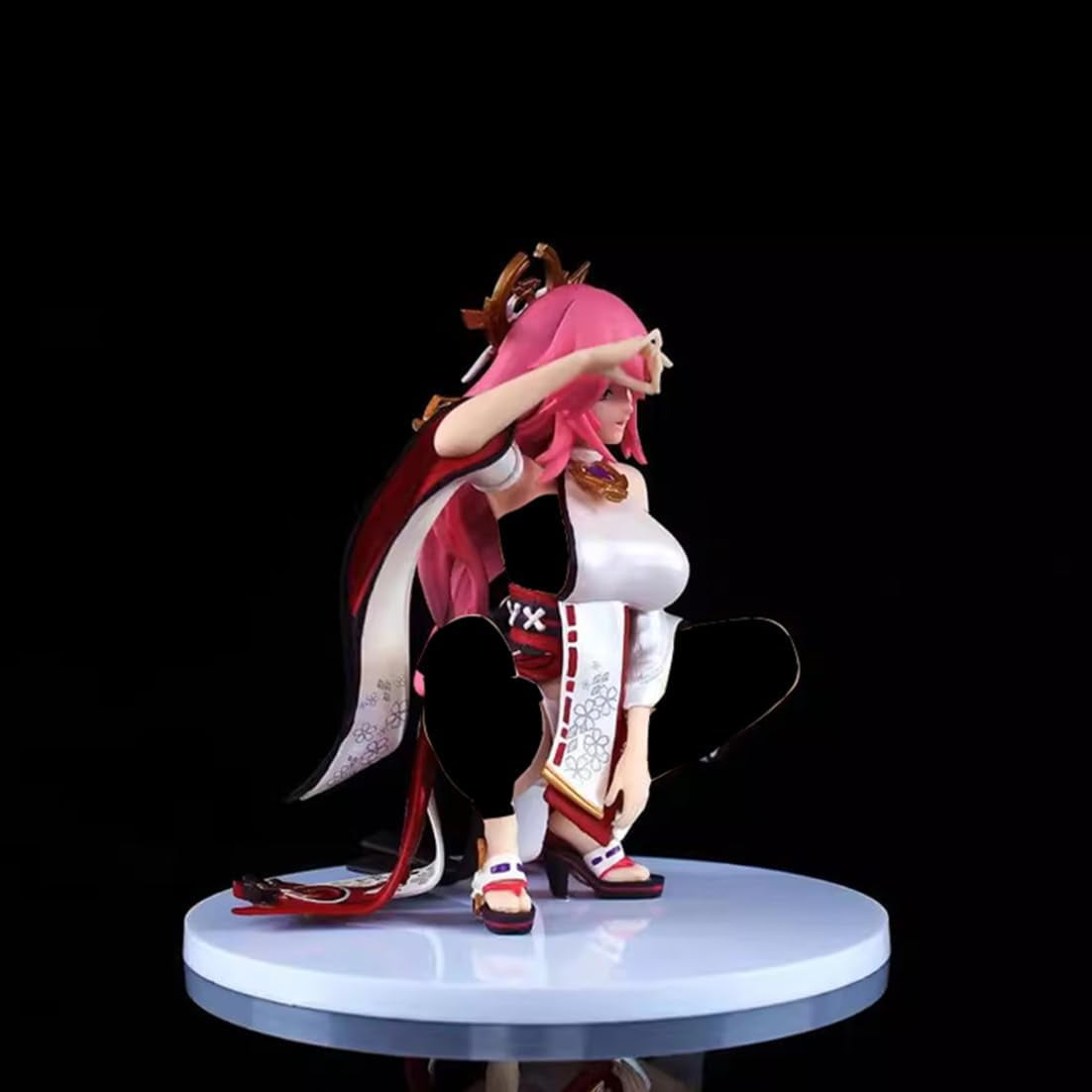 New Genshin Impactmpact Fox Squat Yae Mik (Squat Ver) Character Anime Model Statue Action Figures Desktop Ornament Popular Decorations Fan Souvenirs Creative Gift Collectable