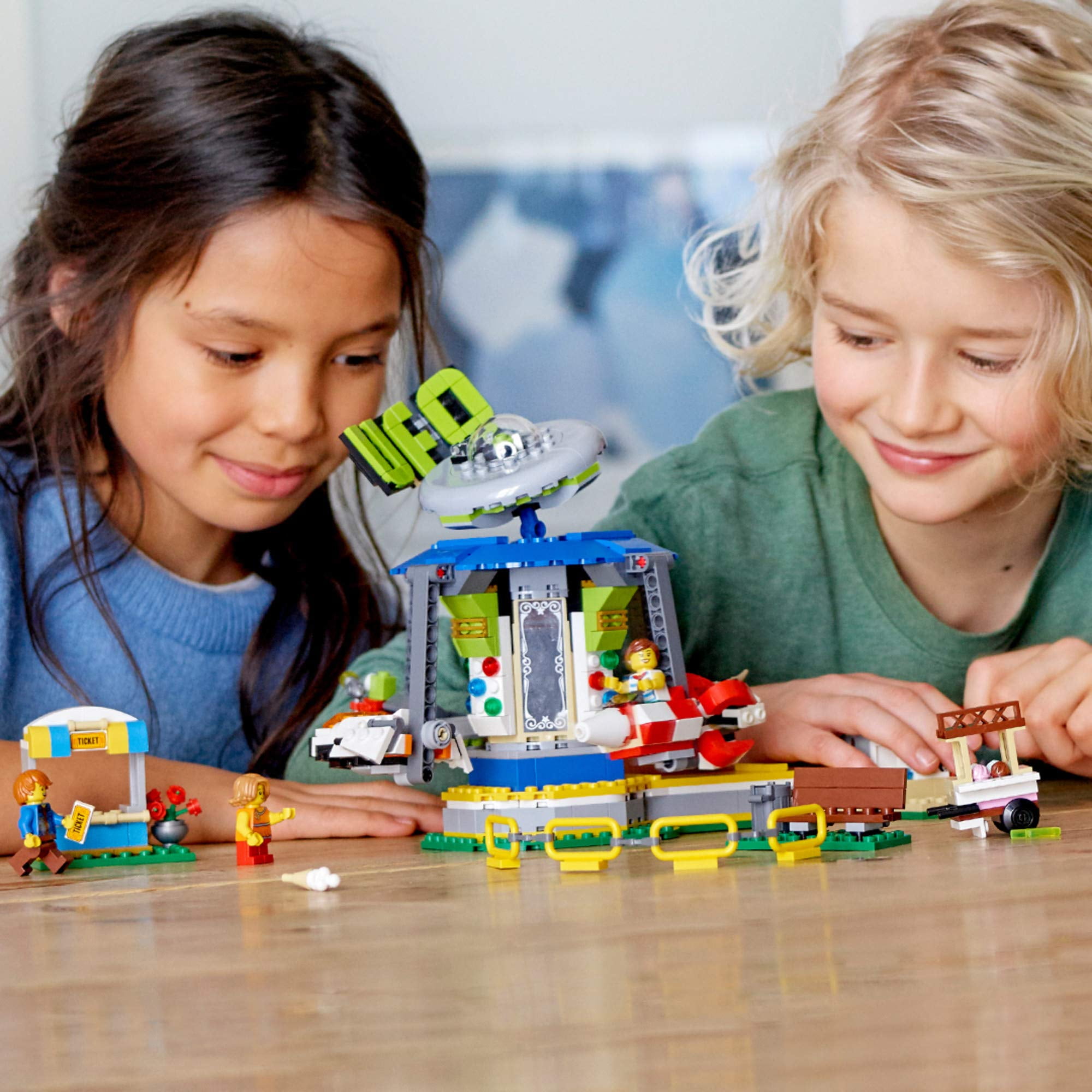 lego creator fairground 2019