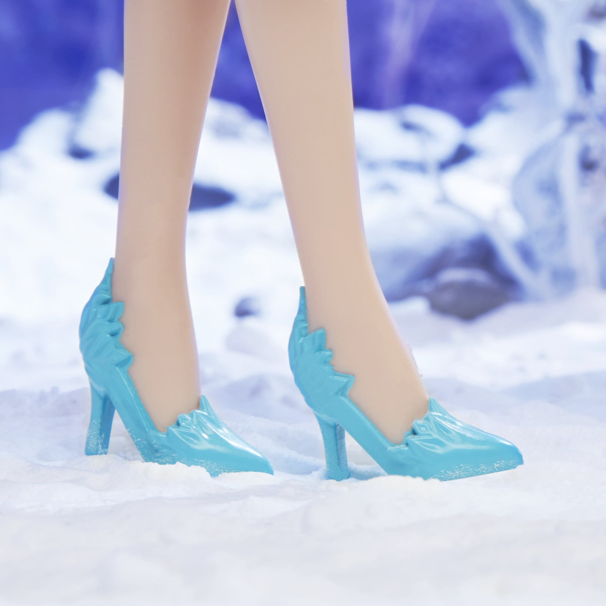 Disney s Frozen Shimmer Elsa Fashion Doll Skirt Shoes and Long Blonde Hair