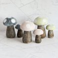 thumbnail image 4 of unbranded 2Ud Figurines De Hongos Decorativos De Resina Para Ambientar Jardín Y Escritorio, 4 of 8