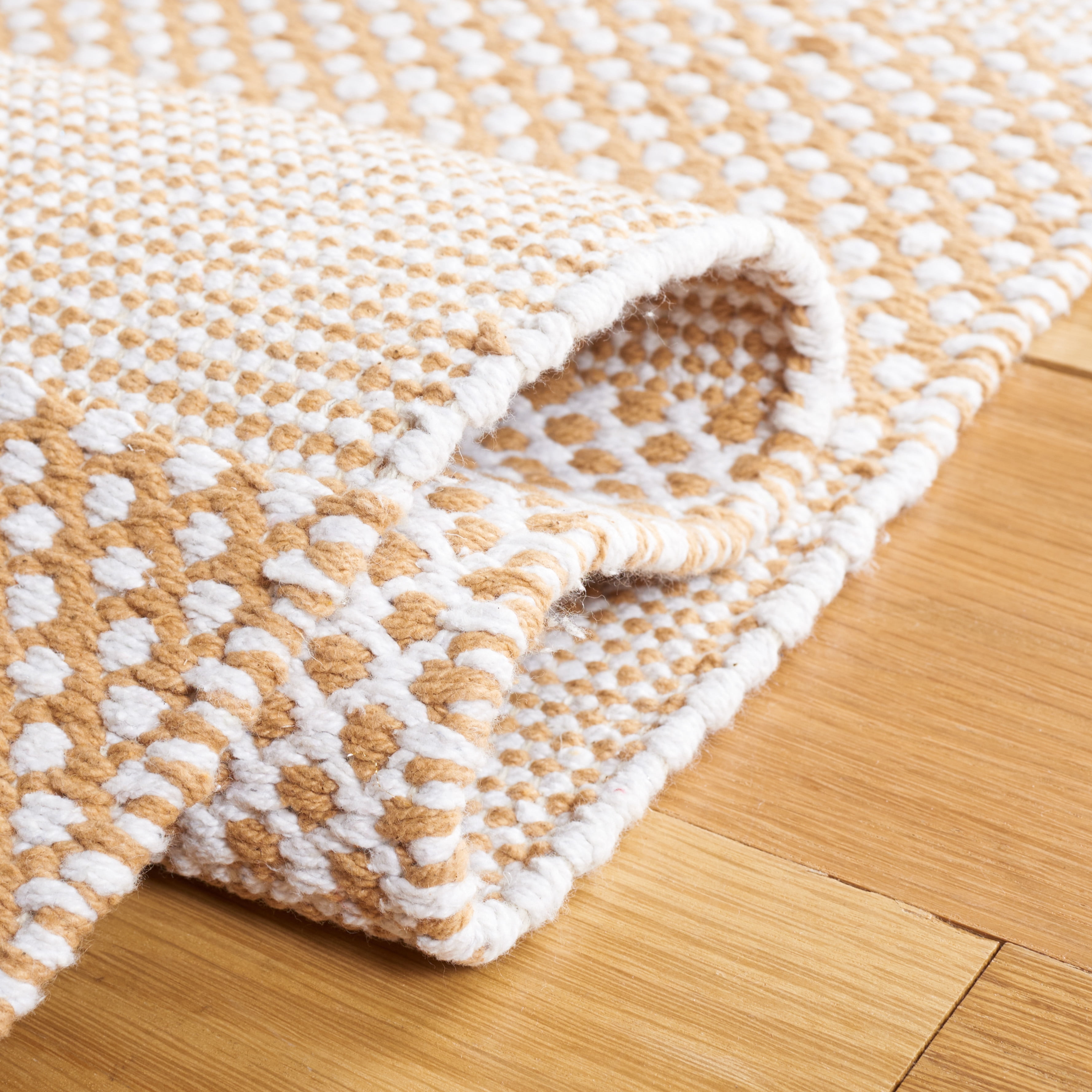 SAFAVIEH Striped Kilim Hilbert Striped Cotton Area Rug, Ivory/Gold, 5' x 8'